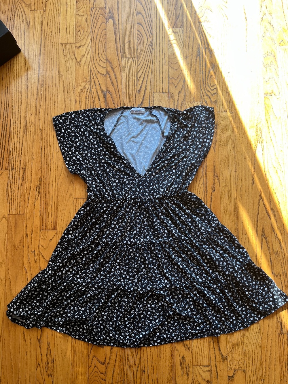 Urban Outfitters Black Floral V-Neck Casual Dress
